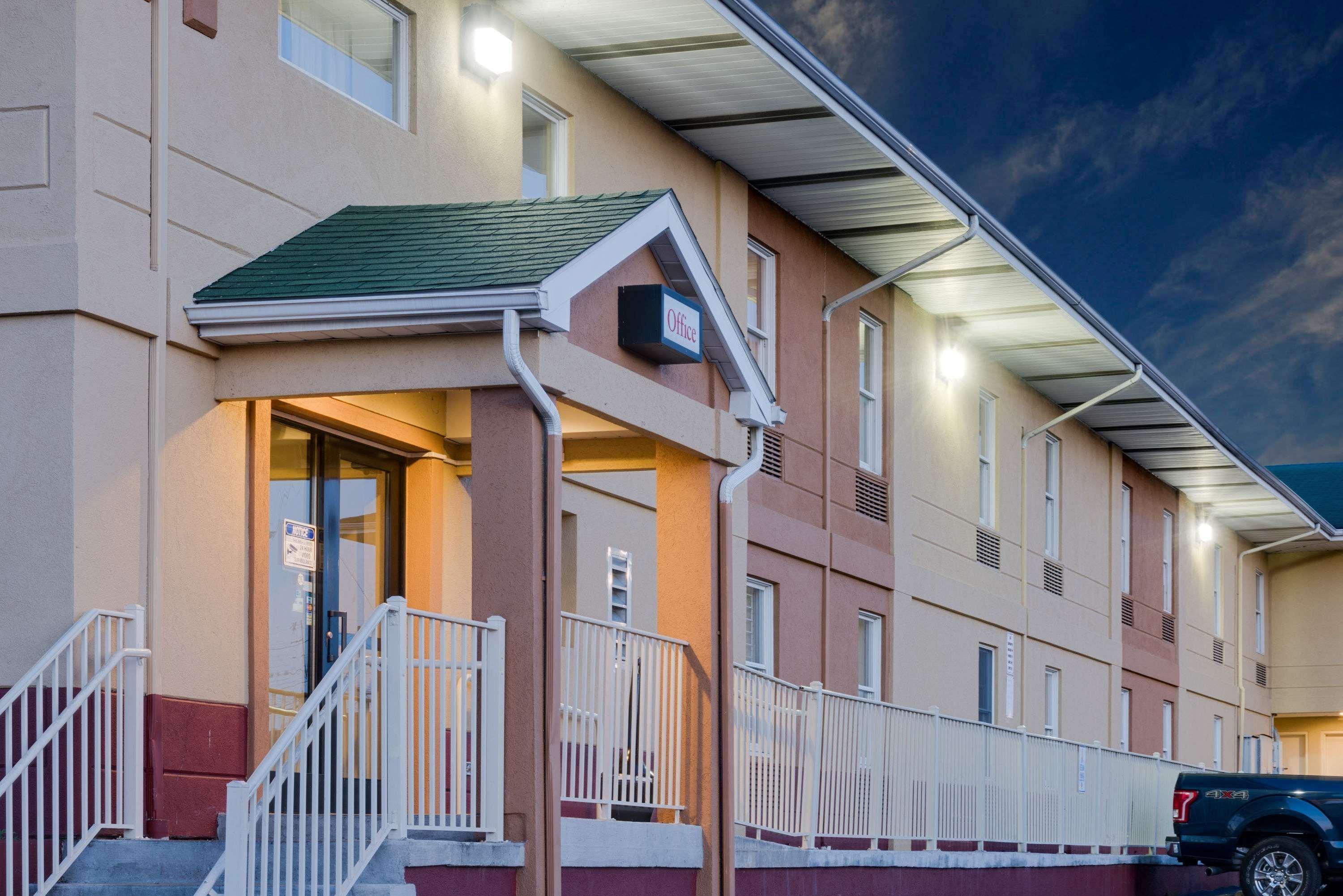 Super 8 By Wyndham Allentown Exterior foto